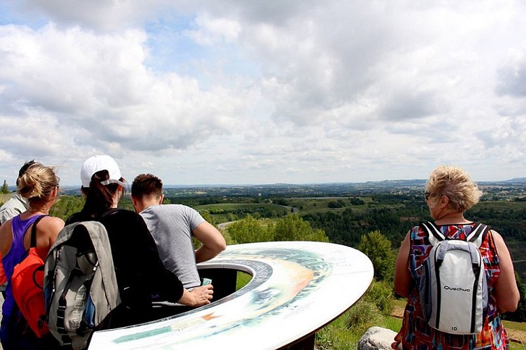 Table d'orientation sur les hauteurs de Cap'Découverte