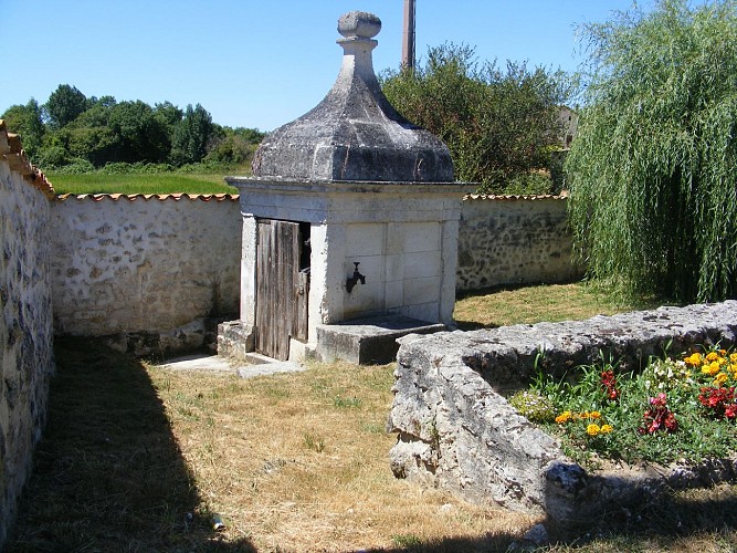 Puits Champagne-Fontaine_Ot Pays Ribéracois