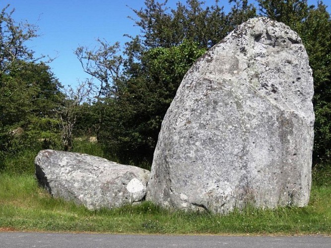 Le menhirs de Chevanou_1