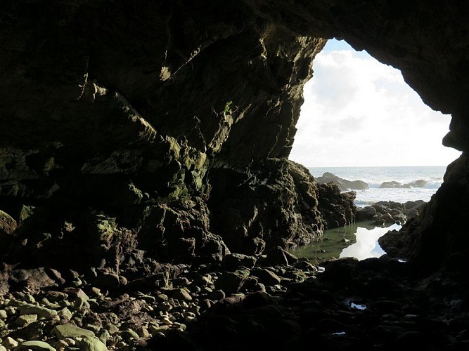 Grotte des Korrigans - Le Pouliguen_12