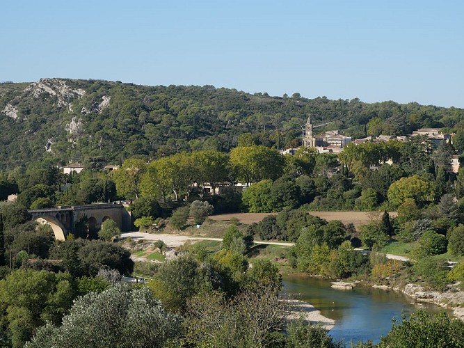 Boucle de l'Uzège Pont du Gard – variante longue_Uzès