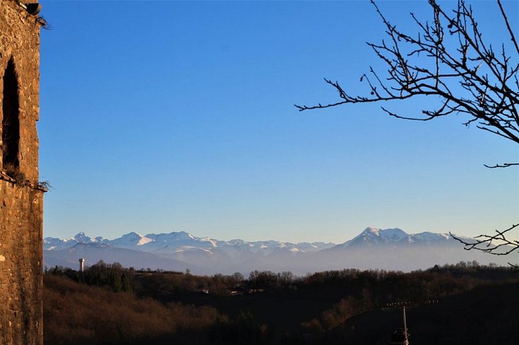 N°13 Rouge:  Le circuit des trois villages