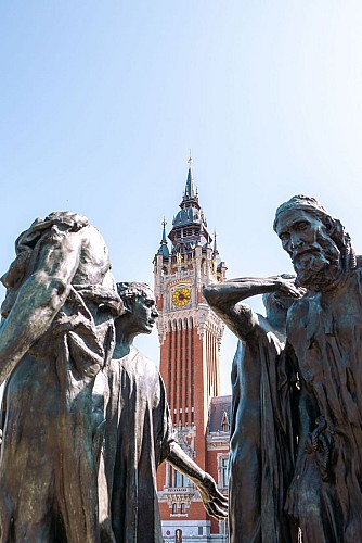 Les Six Bourgeois de Calais et le Beffroi