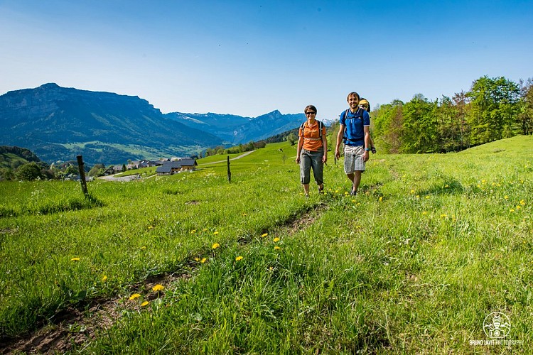GR®9 en Chartreuse – Du lac d’Aiguebelette aux reliefs de Chartreuse_Lépin-le-Lac
