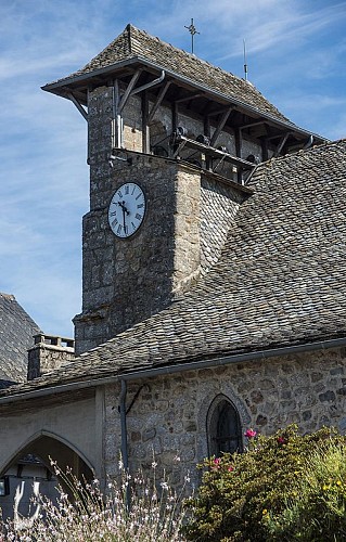 L'église de Campouriez