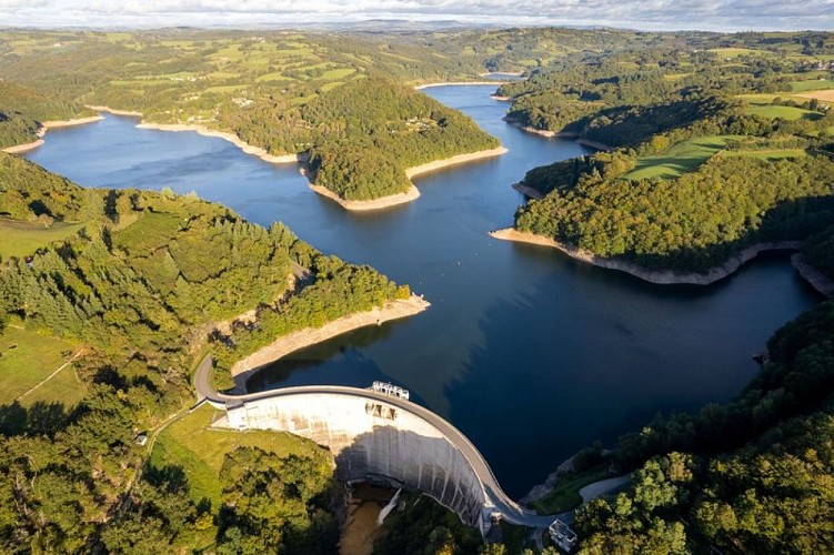 Barrage de Maury et lac de la Selves