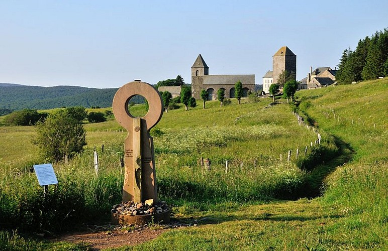 Vue sur le village d'Aubrac