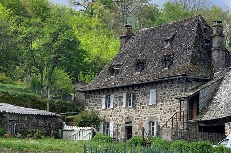 Ferme traditionnelle de Salazat