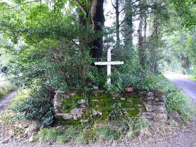 Le sentier des Gentilhommes verriers