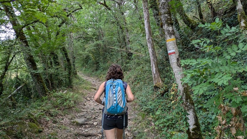 Sur le sentier en direction de Najac