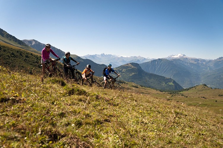 Mountain bike tour - "La Combe du Loup" Route