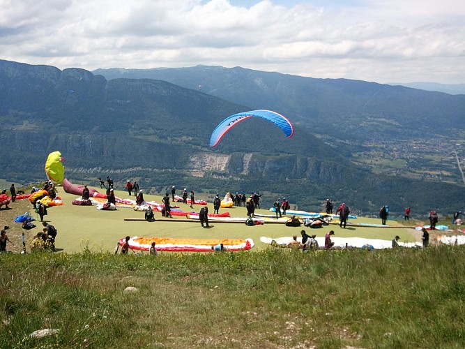 Tour of Lac d’Annecy. (Variante A/R) Refuge de Pré vérel - La Tournette (2351m) –. Stage 4