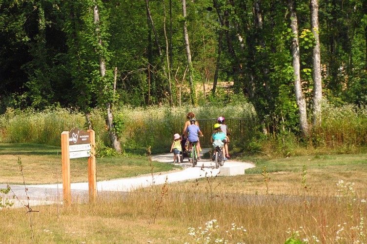 Easy-going walk: Rivièr'Alp