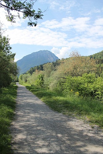 Lescheraines mountain bike loop - Cascade du Pissieu