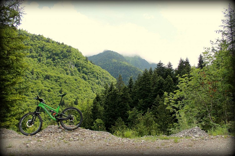 Easy MTB loop - Bellevaux valley