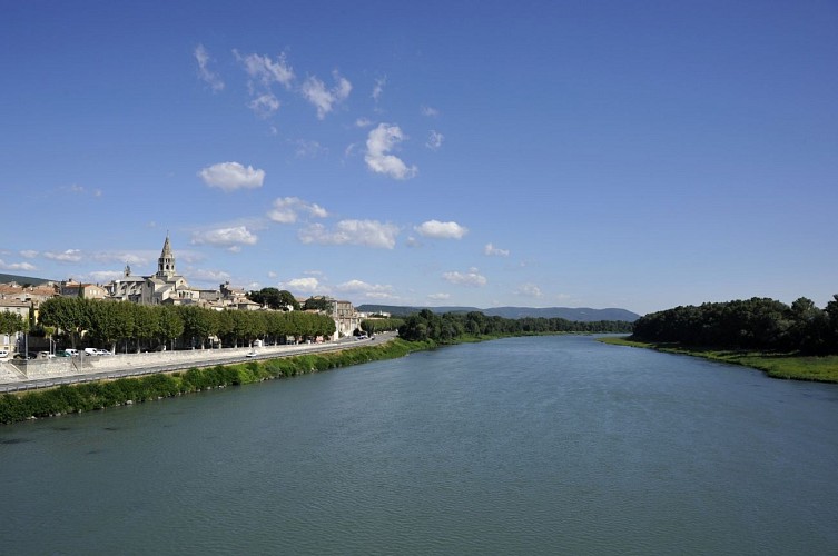 Le Rhône à Bourg-Saint-Andéol