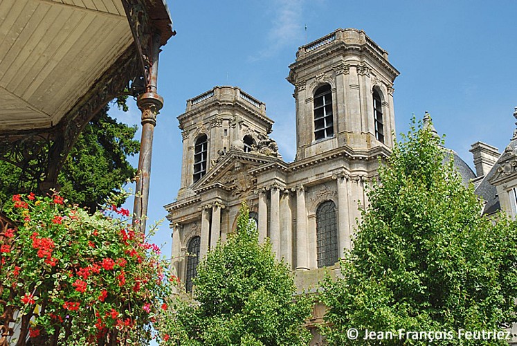 Les monuments intra-muros de Langres