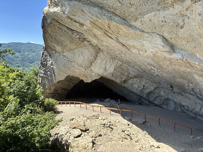 Hiking trail - Grand Gueule millstones_Viuz-en-Sallaz