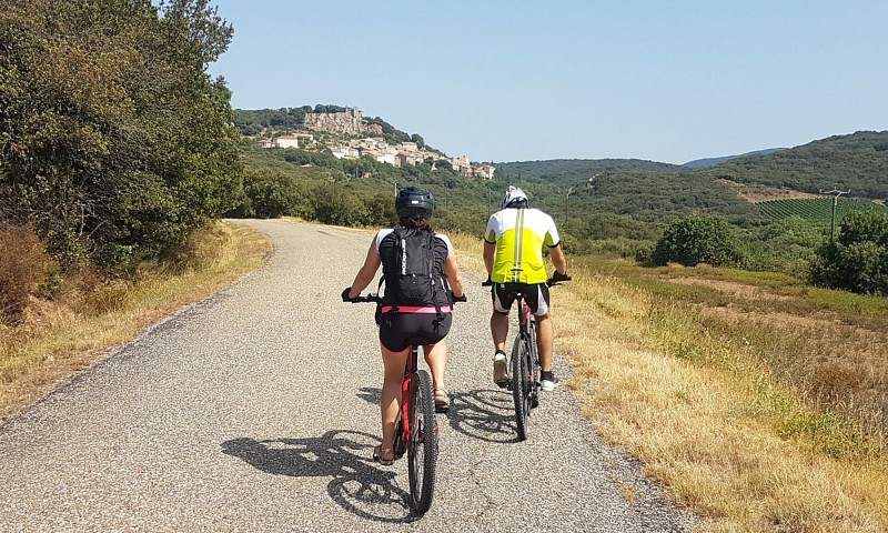 COUV-boucle-17-030-entre-fos-et-roquessels