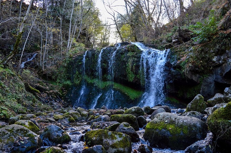Trail 17 - Cirque de Chamalière - Cascade des Vergnes