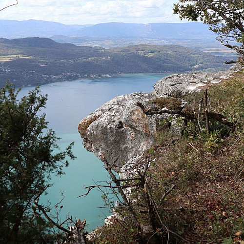Le lac du Bourget depuis le sentier