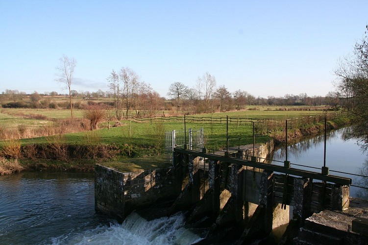 Taisnières en Thiérache - le moulin du Bocage