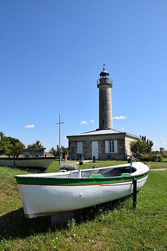 Boucle-du-Phare-de-Richard-medoc-atlantique-tourisme-0291