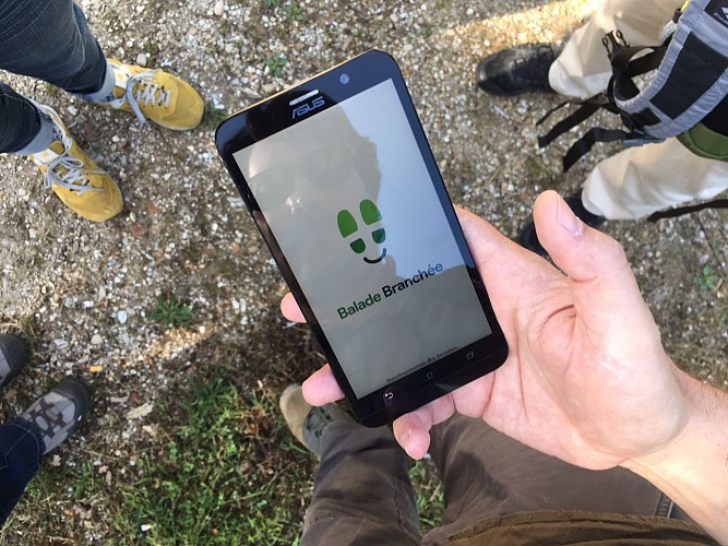 "Trendy Spaziergang" im Wald von La Rochette