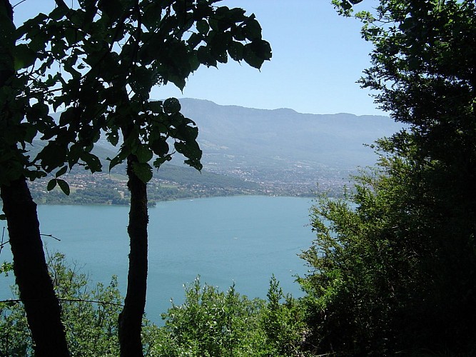 randonnée-bourdeauhautecombe-aixlesbainsrivieradesalpes-vuelac