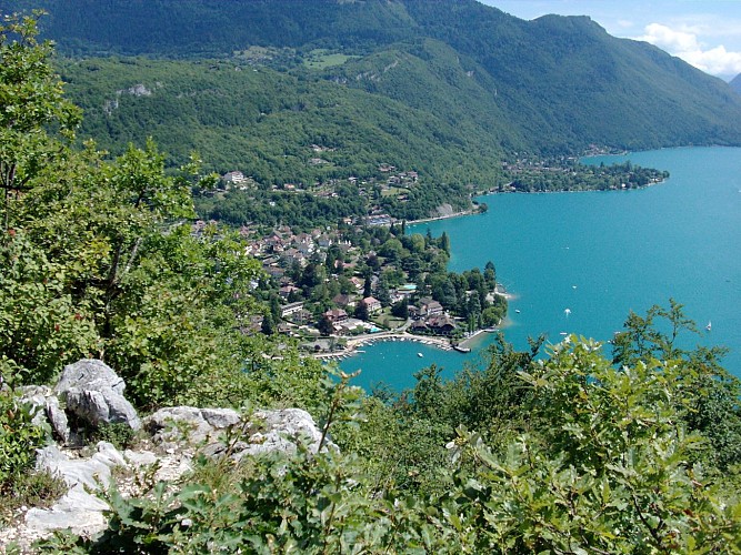 Roc de Chère - Belvederes hiking trail