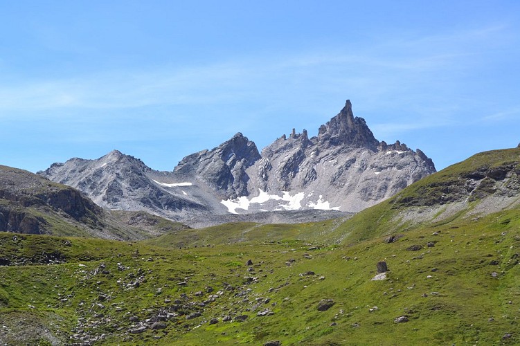 Natuurreservaat en meer van de Grande Sassière