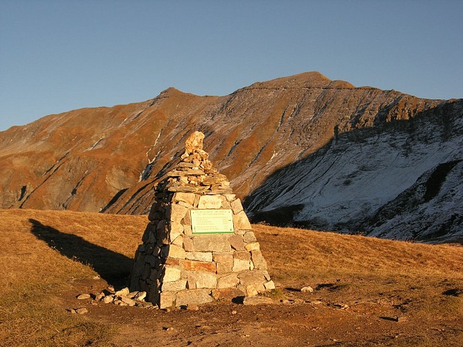 Tête Nord des Fours and Refuge du Col de la Croix du Bonhomme