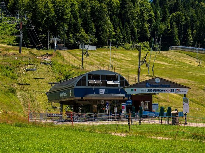 VOLOGNE EXPRESS CHAIRLIFT