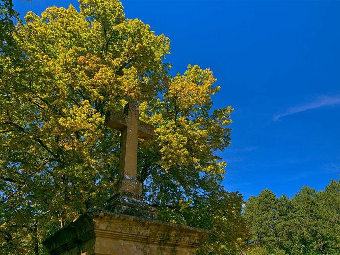 Croix Saint-Clément entre Gorze en Ancy