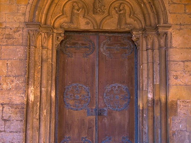 Porte monumentale de l’abbatiale de Gorze