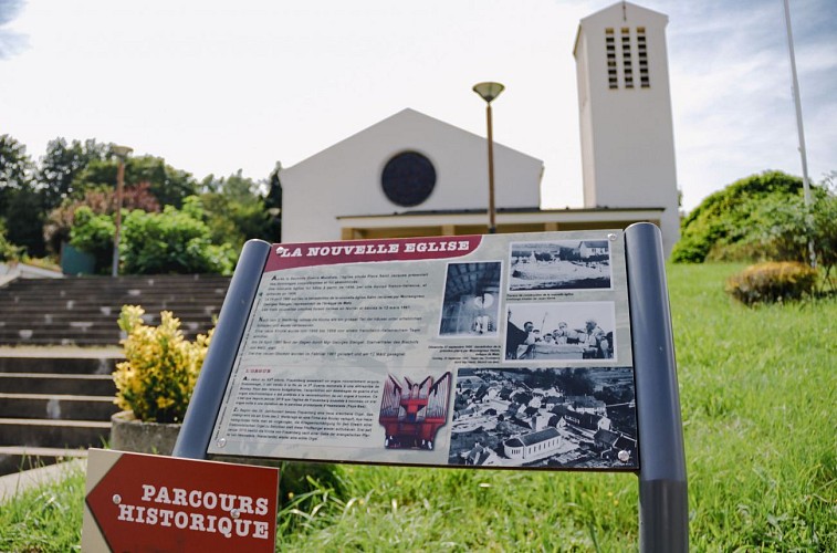 Sur les Rives de l'Histoire