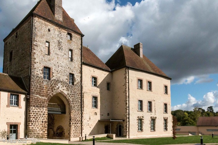 Senonches le Château