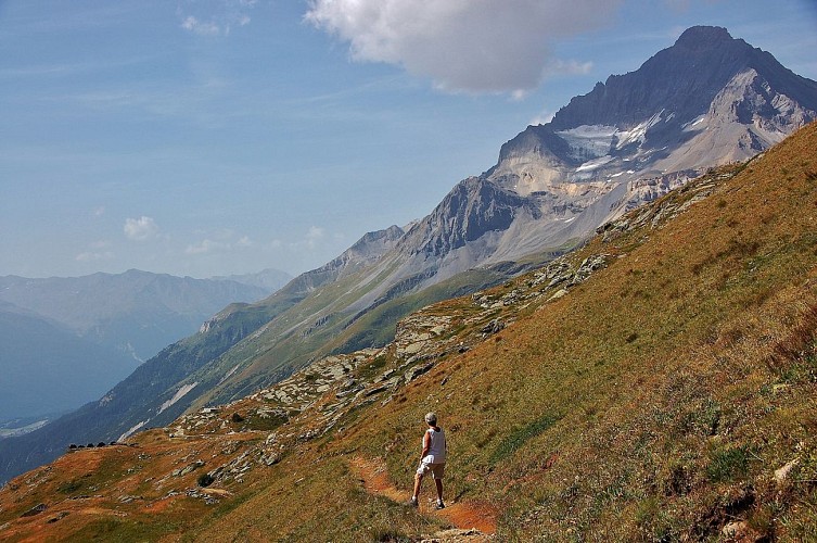 val-cenis-lac-blanc-parc-vanoise-sentier