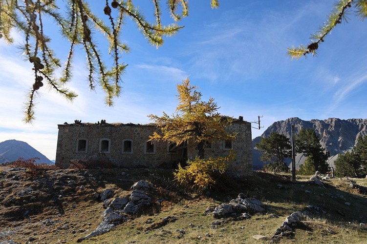 L'ancien fort de la Lausette_Cervières