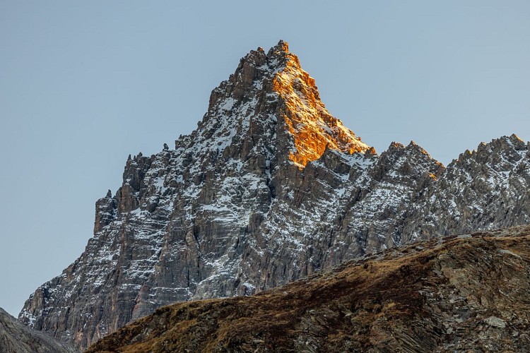Lac des Cordes from Les Chalps