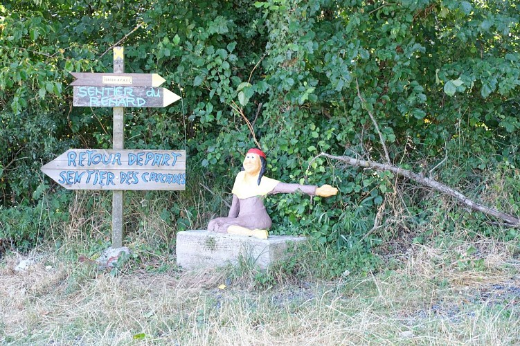 Le sentier de l'Association Pour l'Aménagement des Gorges d'Enval_Enval