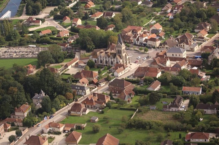 Vue aérienne de Lusigny-sur-Barse