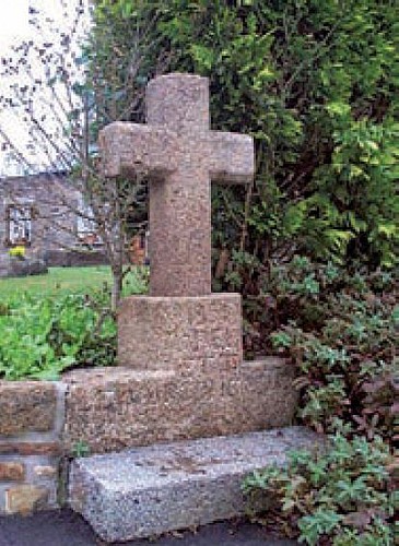 Les croix de pierre au parc de la Higourdais :