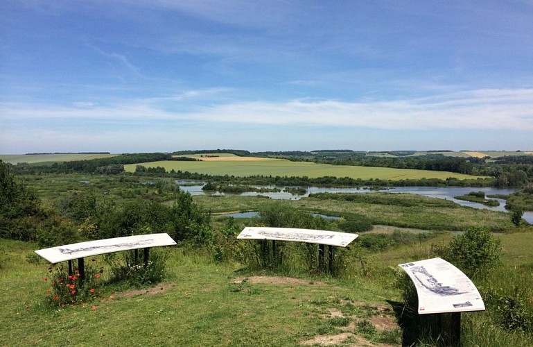 De Péronne à Froissy en Vallée de Somme