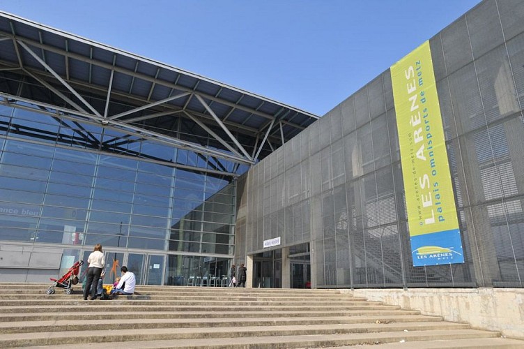 Contemporary art circuit