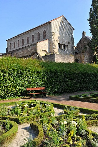 From gardens to music