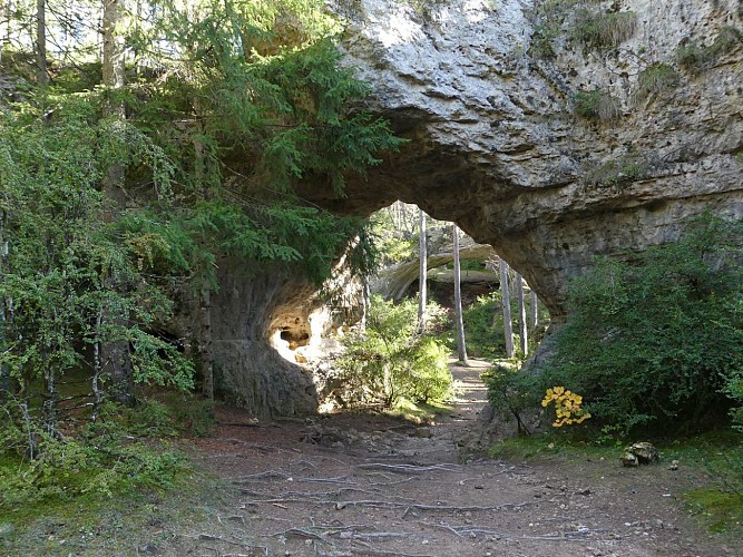 Les arcs de St-Pierre