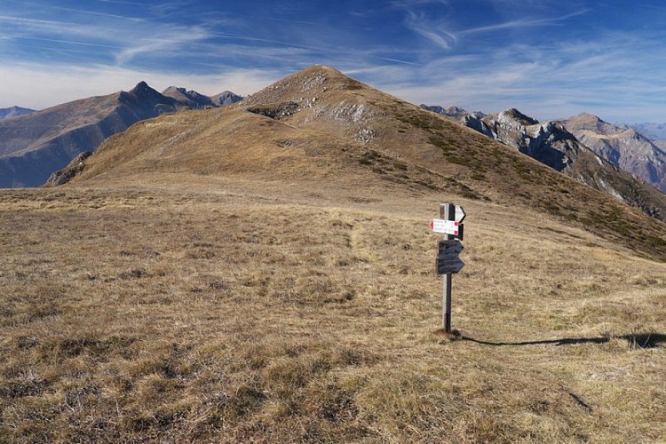 La sella alla basae della dorsale occidentale del Monte Antoroto