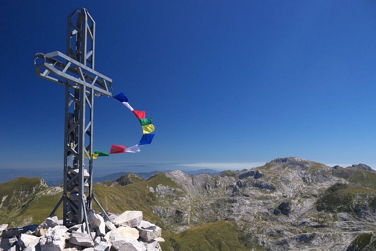 La croce sulla vetta della Cima delle Saline