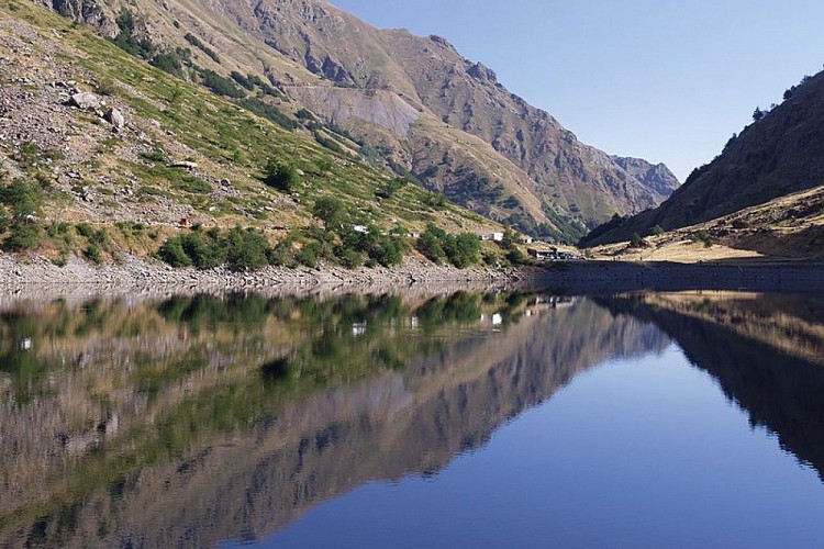 Il Lago della Rovina, alla partenza del sentiero